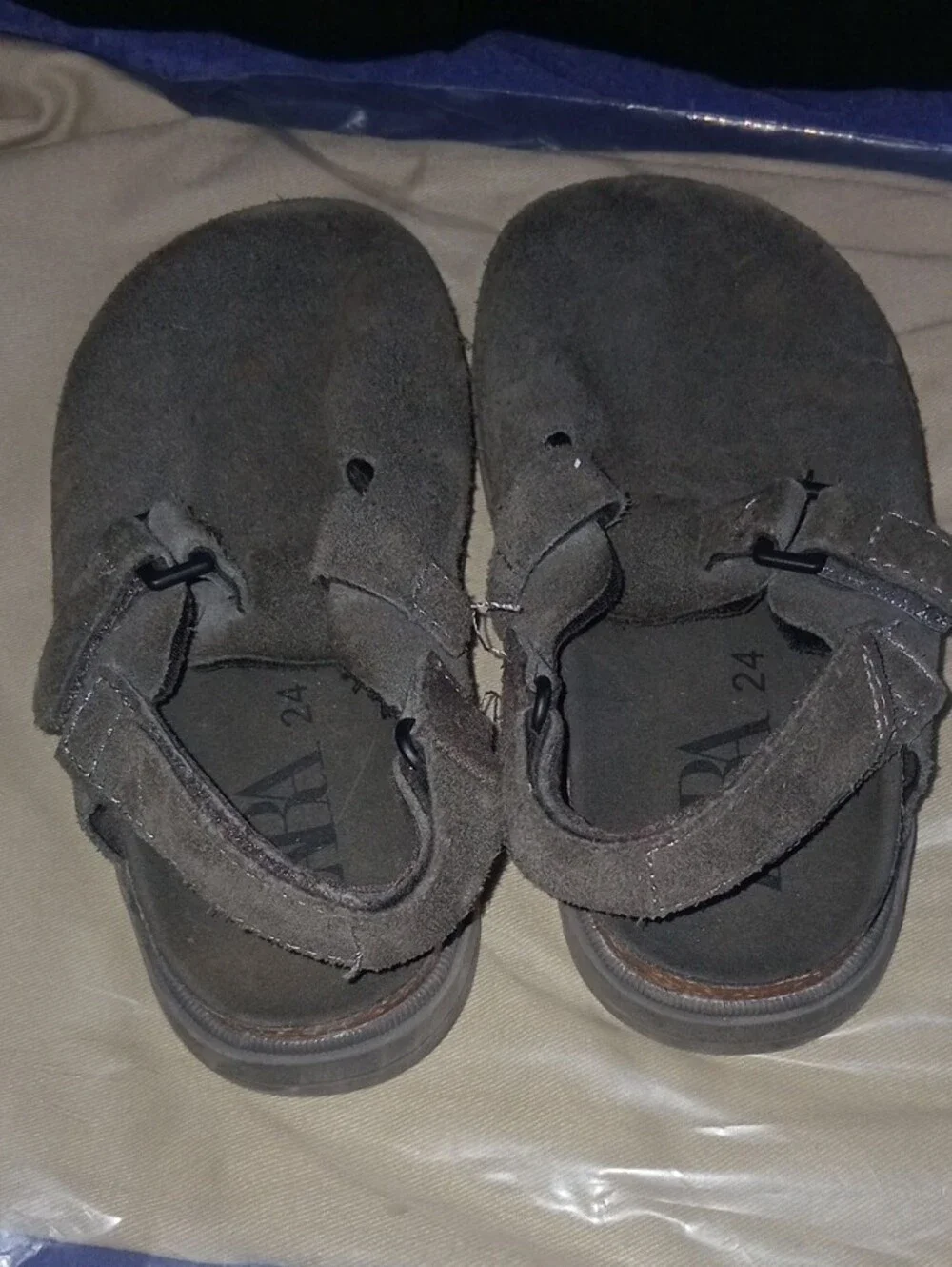 Zara Kids Suede Sandals in Dark Gray